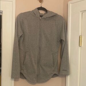 EDDIE BAUER GRAY ZIP UP HOODED JACKET / SIZE MEDIUM